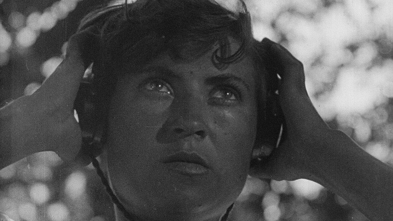 Enthusiasm. Symphony of Donbas 1930 movie scene