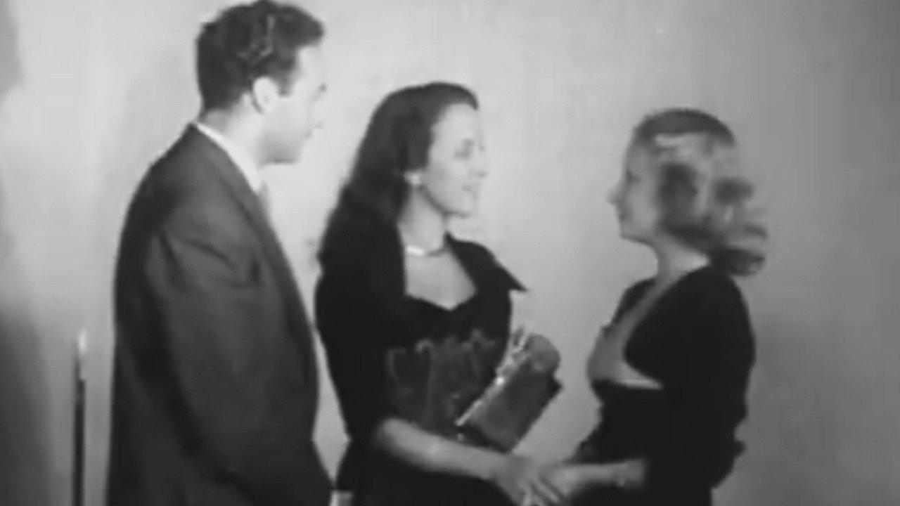 Coral Necklace 1952 movie scene