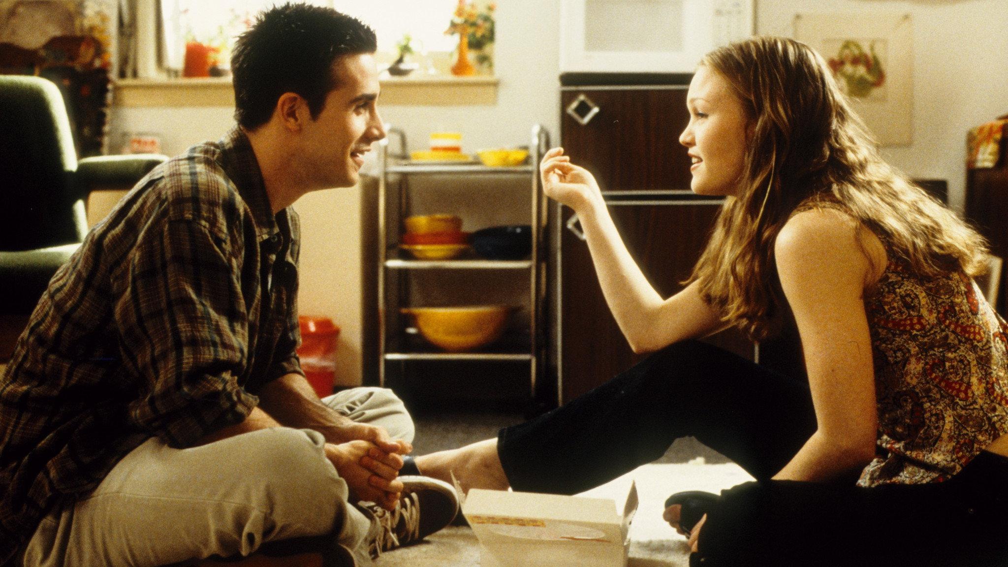 Down to You 2000 movie scene