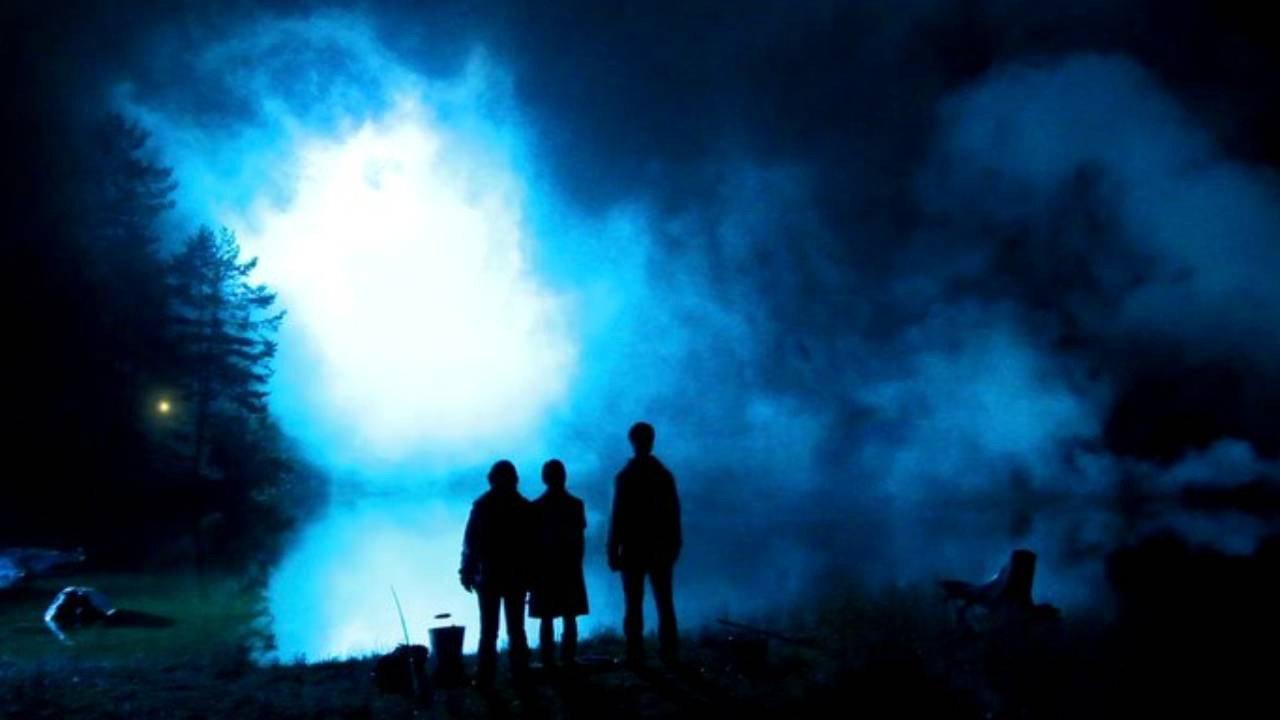 Synevir 2012 movie scene