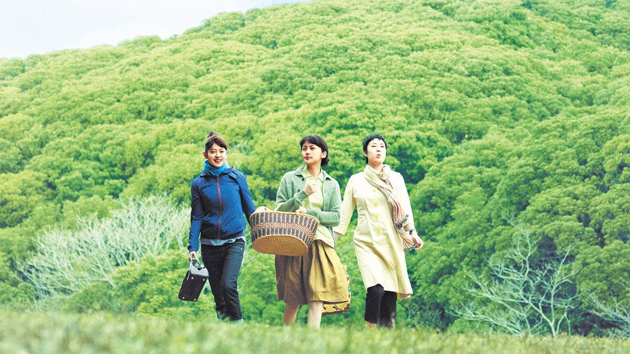 Sue, Mai & Sawa: Righting the Girl Ship 2013 movie scene