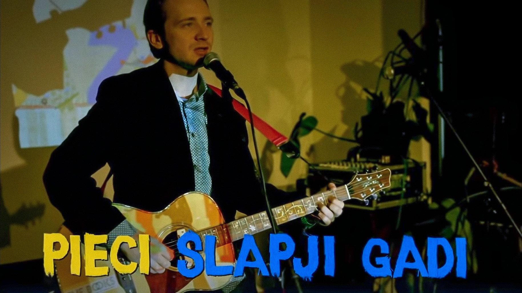 Pieci slapji gadi 2020 movie scene