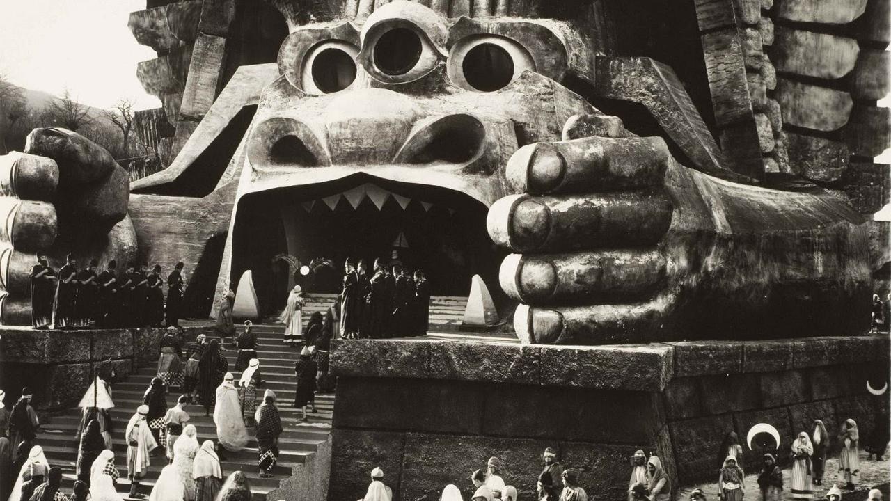 Cabiria 1914 movie scene