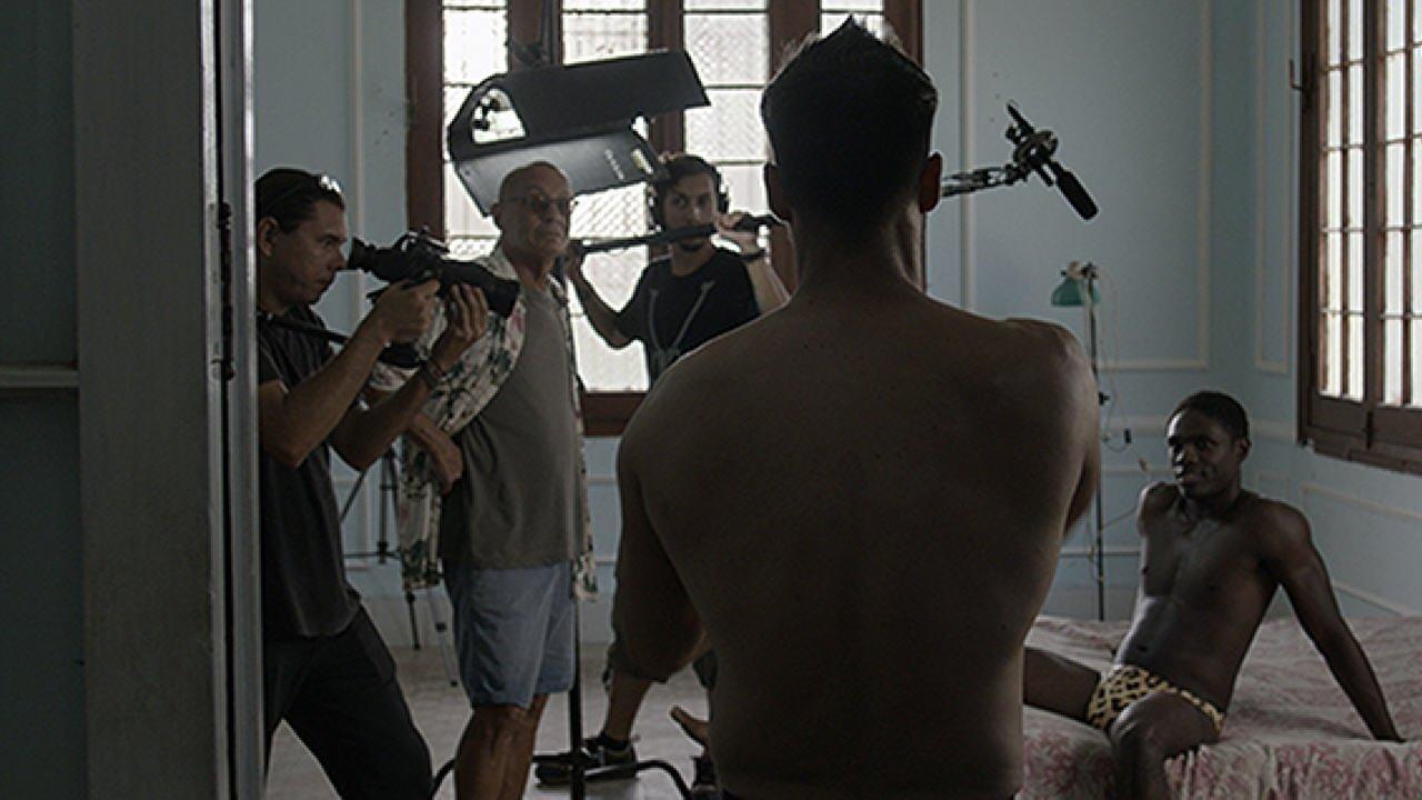 Alfa 2016 movie scene