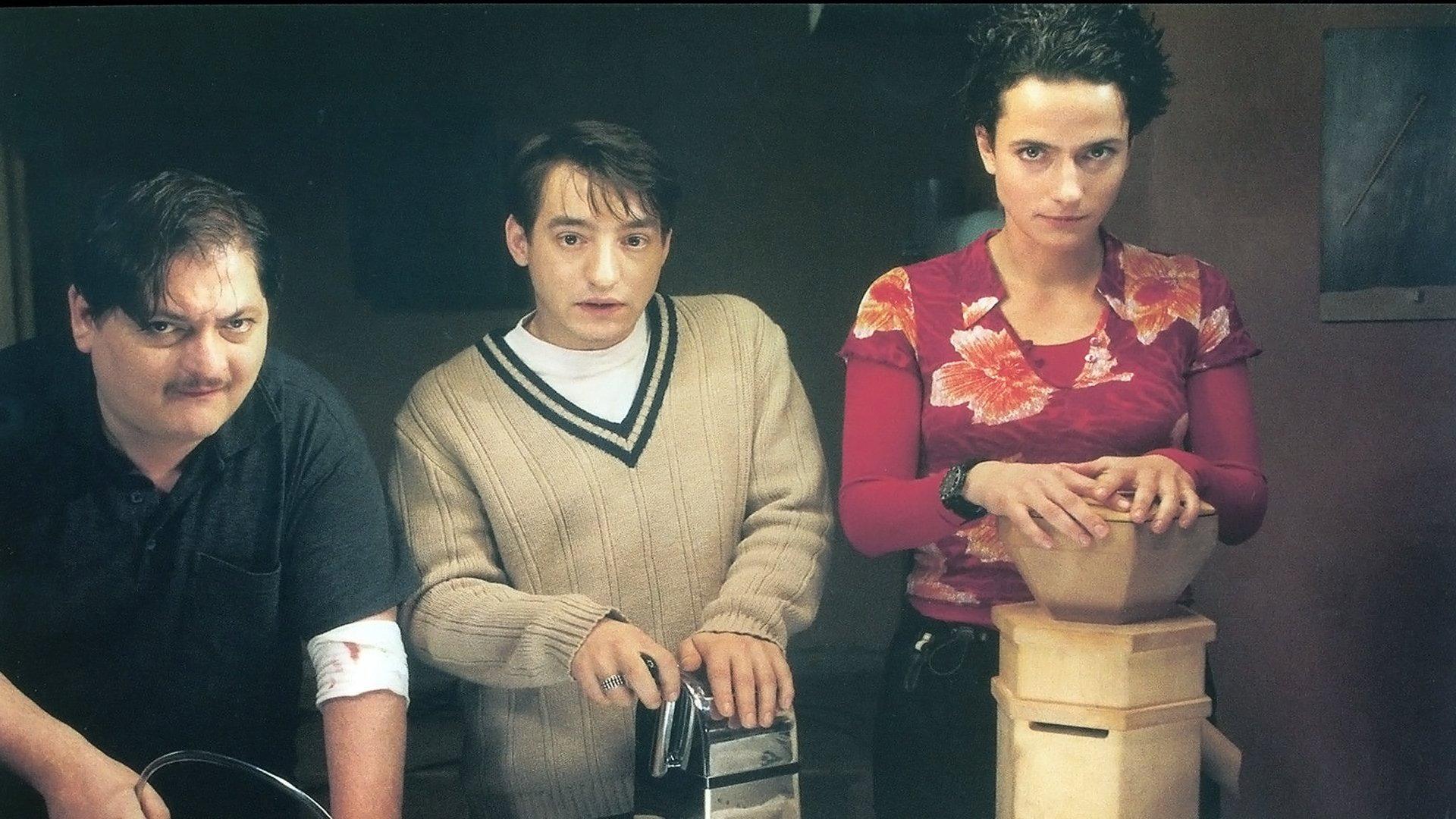 Three Chinamen with a Double Bass 2000 movie scene