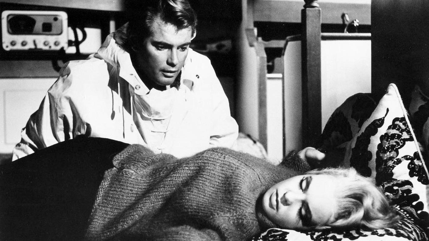 My Blood Runs Cold 1965 movie scene