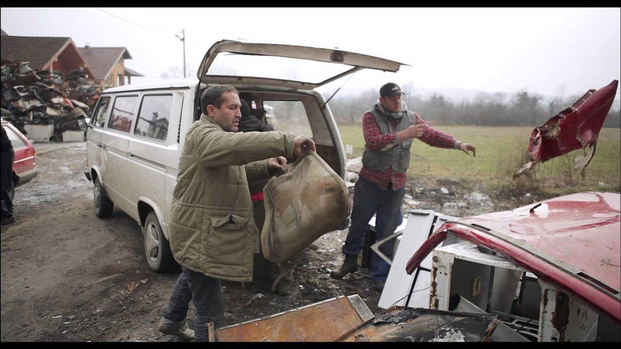 An Episode in the Life of an Iron Picker 2013 movie scene