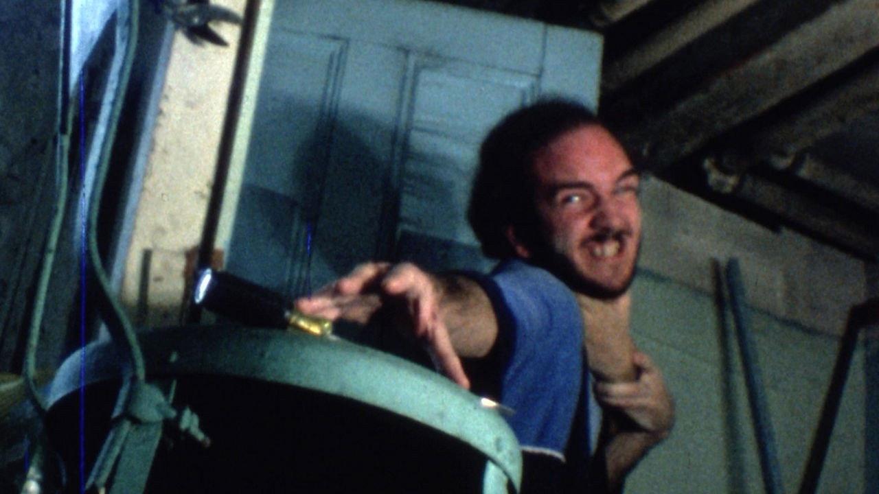 Delusion 1980 movie scene