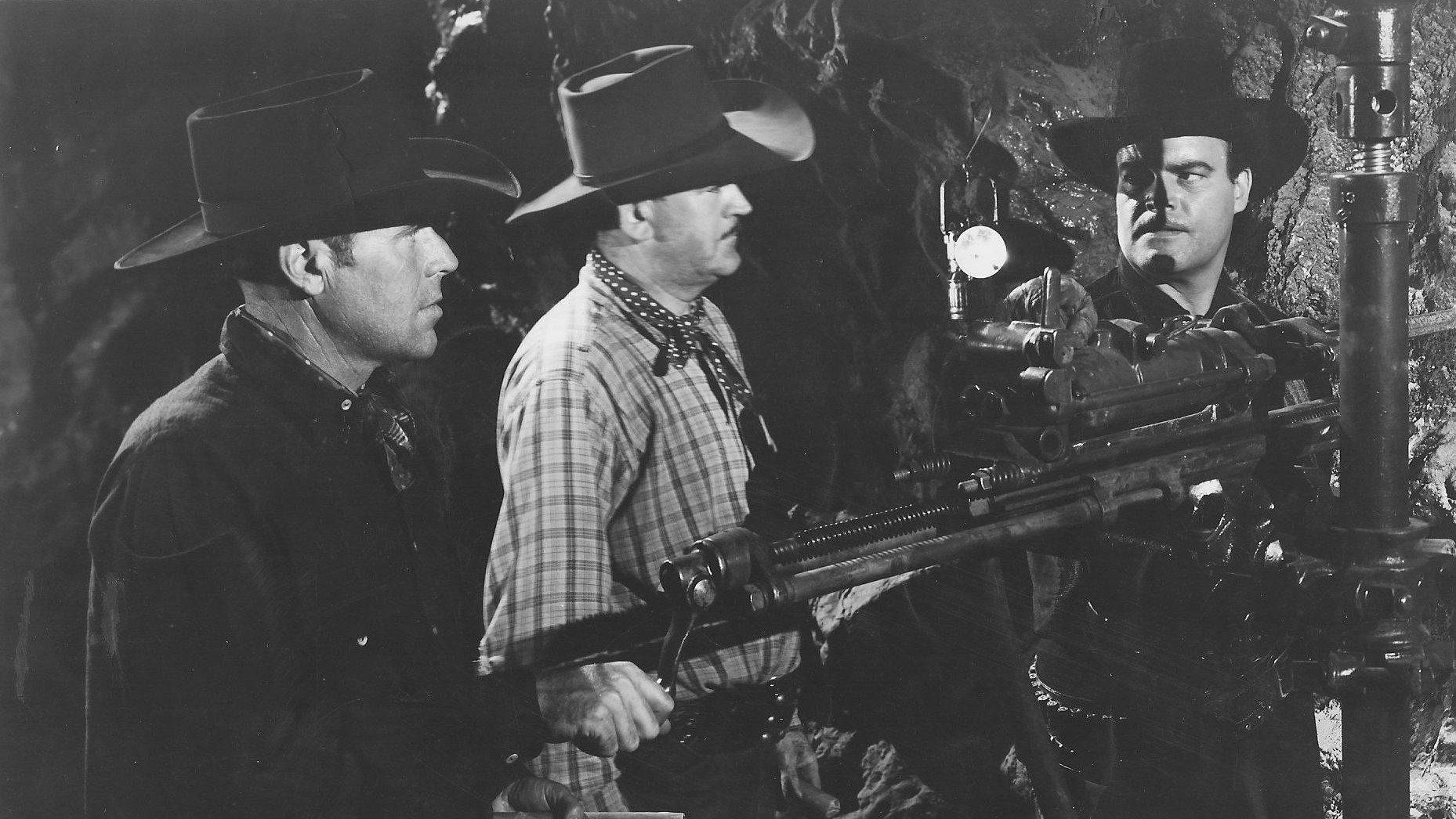 Under Fiesta Stars 1941 movie scene
