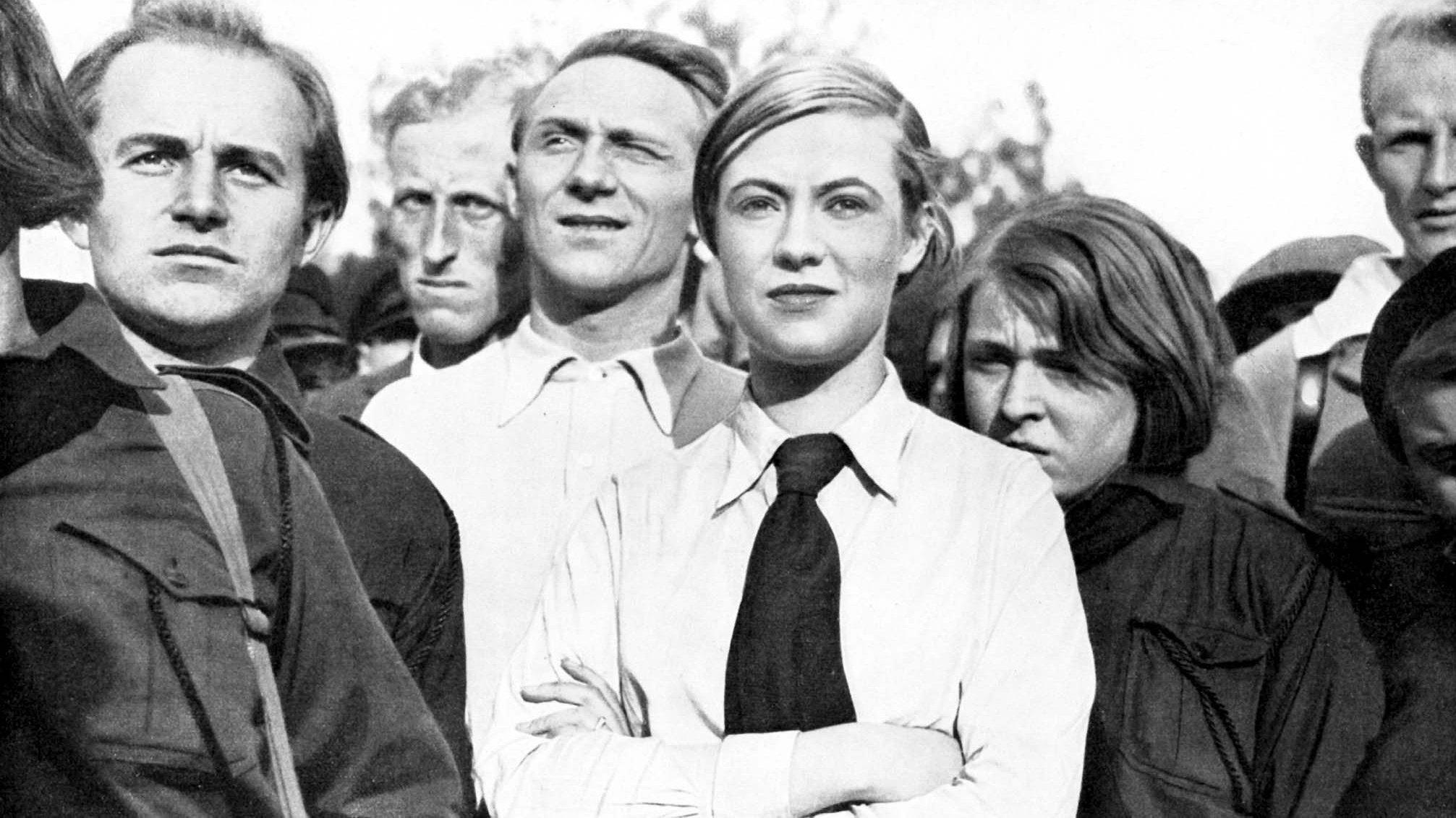 Kuhle Wampe or Who Owns the World? 1932 movie scene