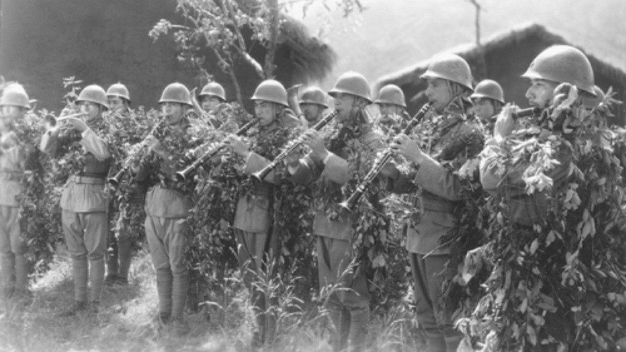 Yasen gungakutai 1944 movie scene