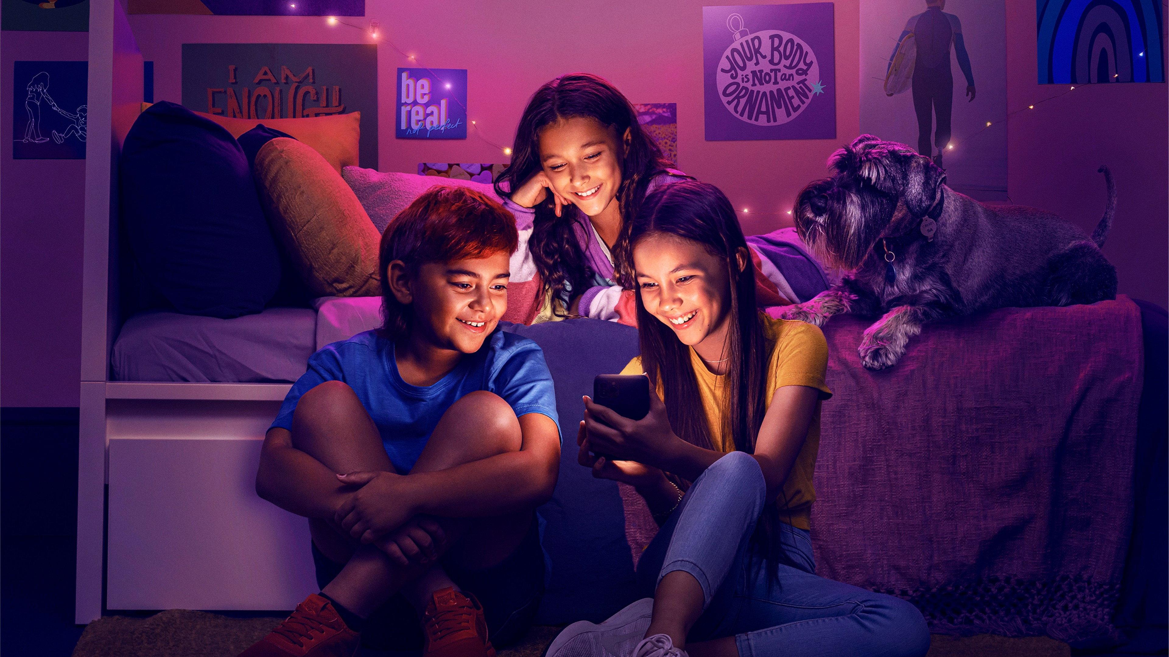 Embrace Kids 2022 movie scene