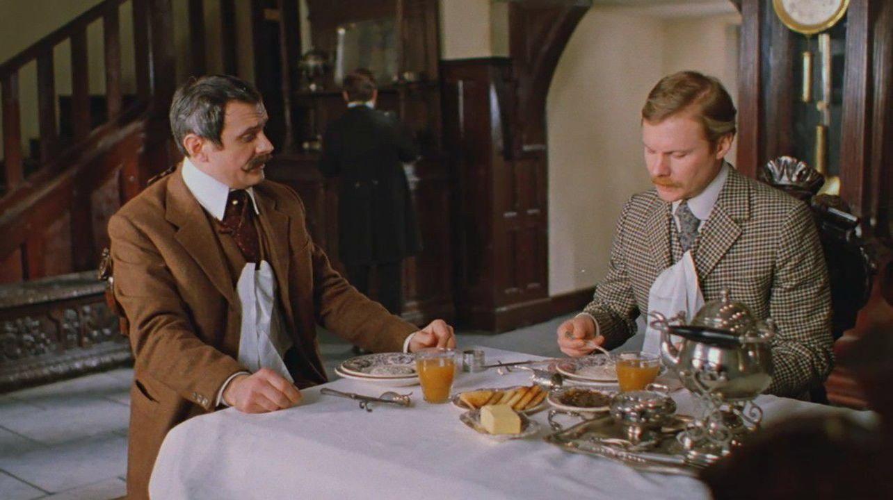 The Adventures of Sherlock Holmes and Dr. Watson: King of Blackmailers 1980 movie scene