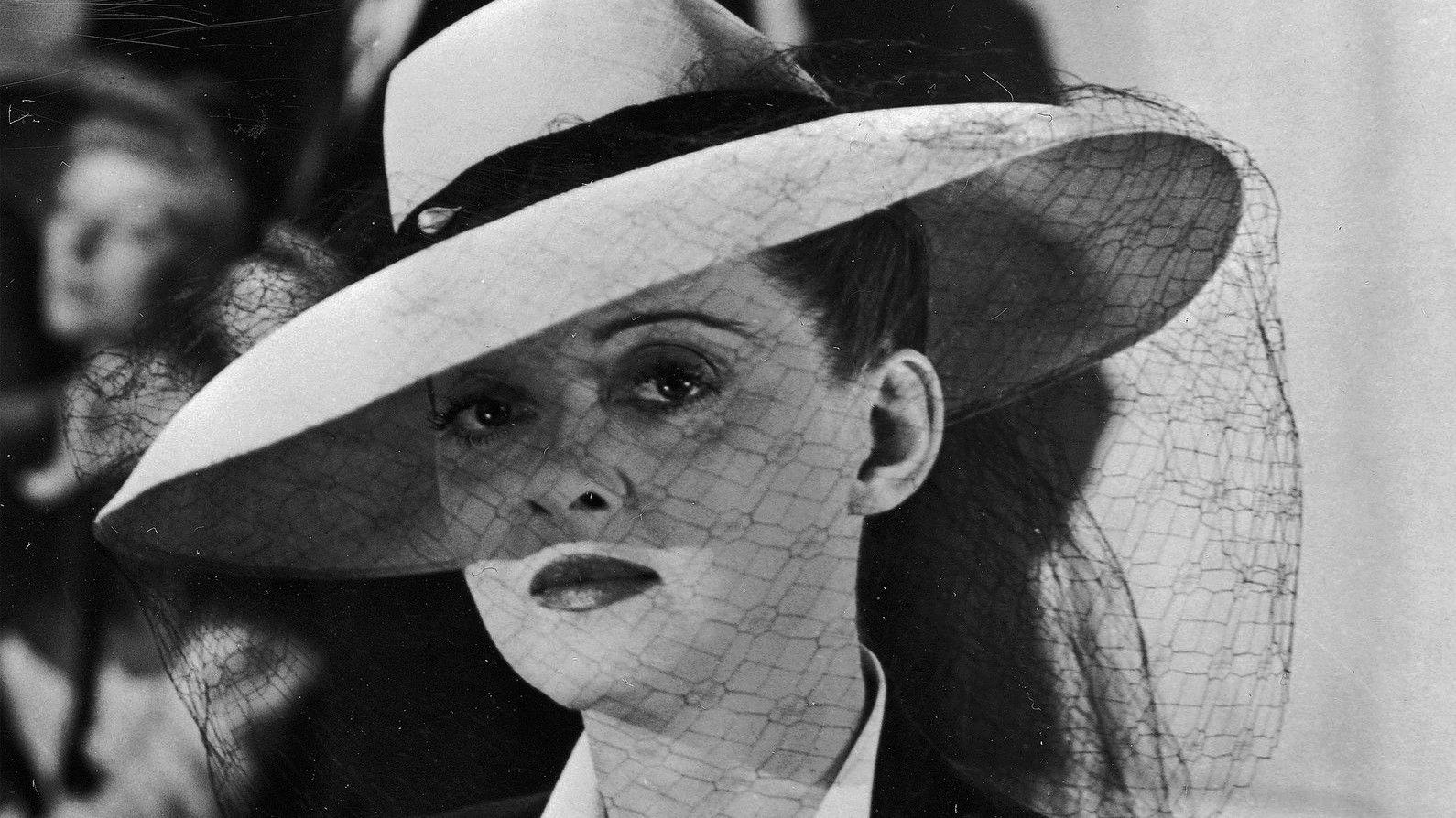 Now, Voyager 1942 movie scene