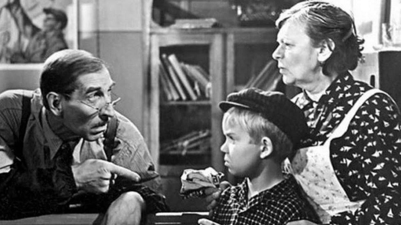 The Adventures of Tolya Klyukvin 1964 movie scene