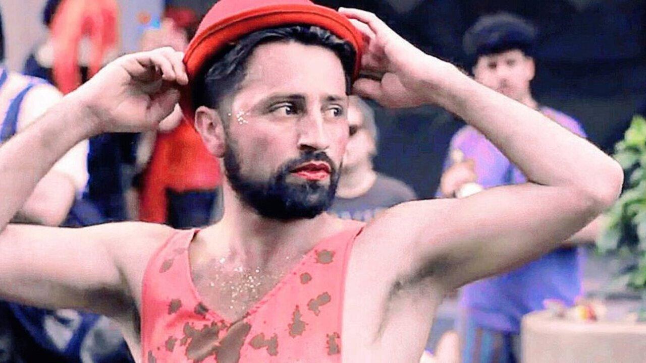 No me dejaron llorar 2019 movie scene