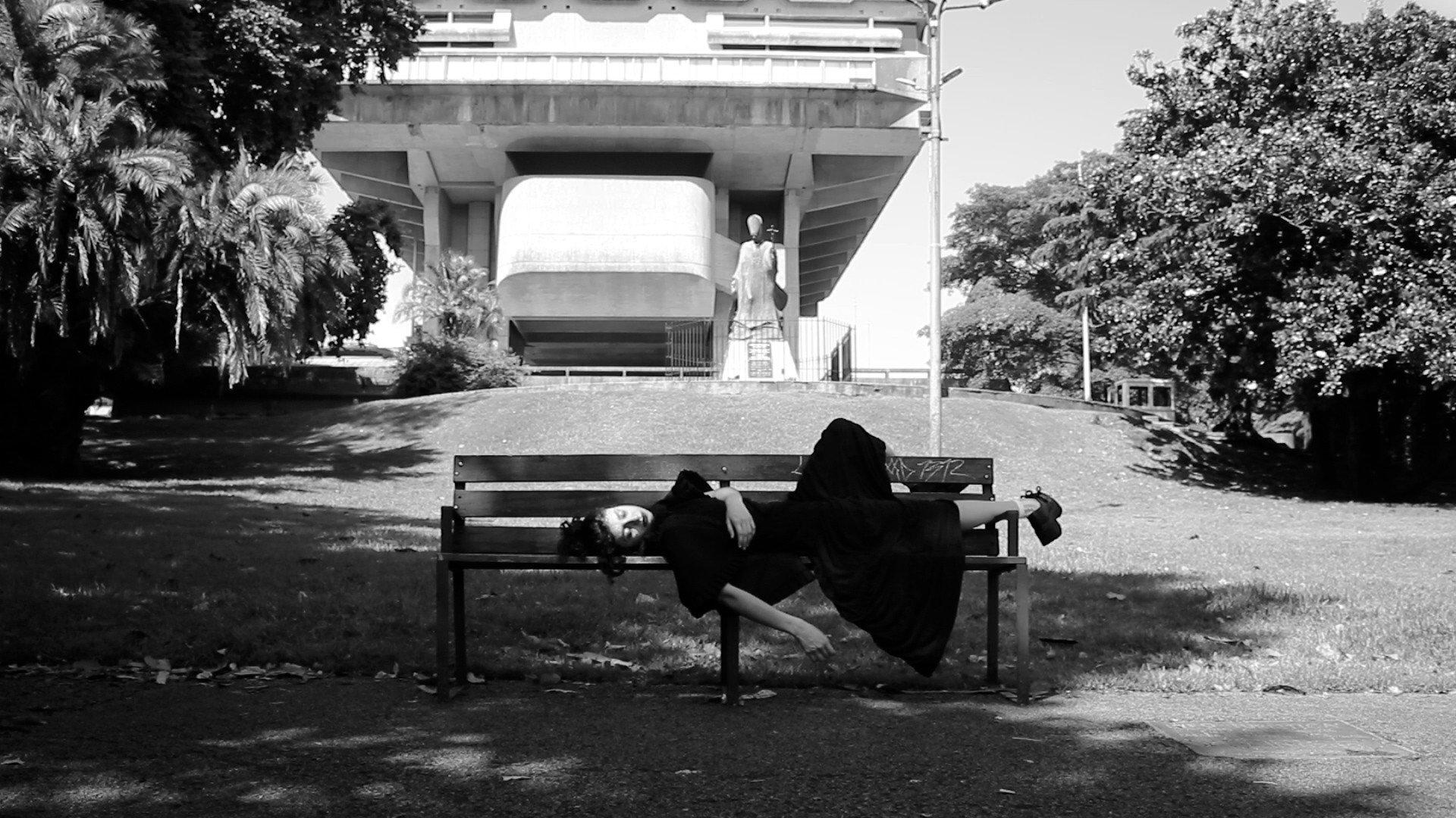 PAUSA! 2026 movie scene