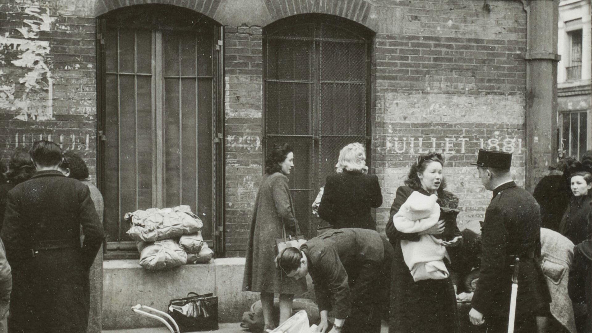 1941, les secrets de la rafle du billet vert 2022 movie scene