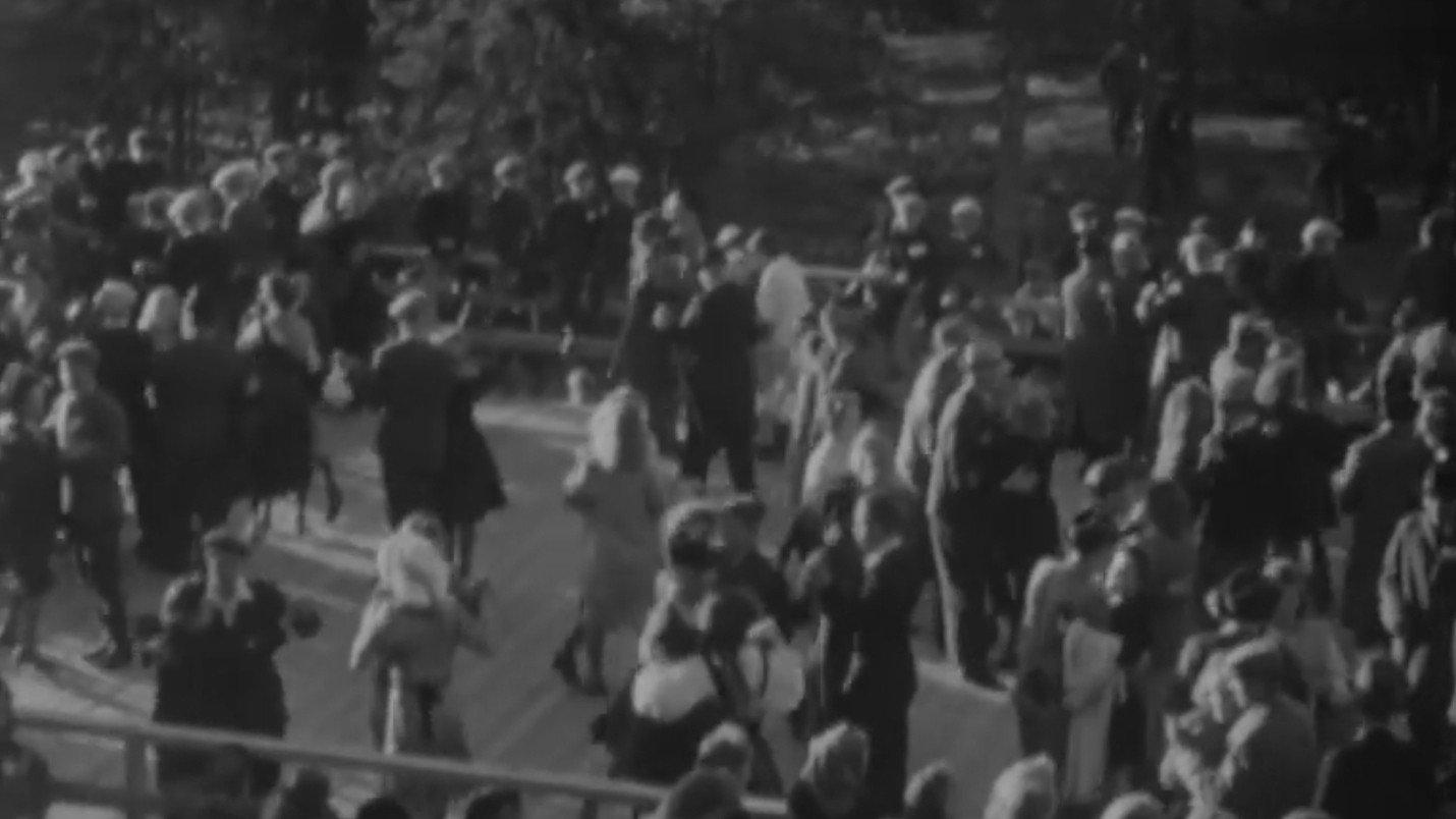 Midsommar Night at Aavasaksa 1946 movie scene
