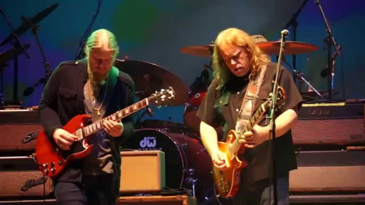 Allman Brothers Band - With Eric Clapton at the Beacon Theatre, NYC 2009 movie scene
