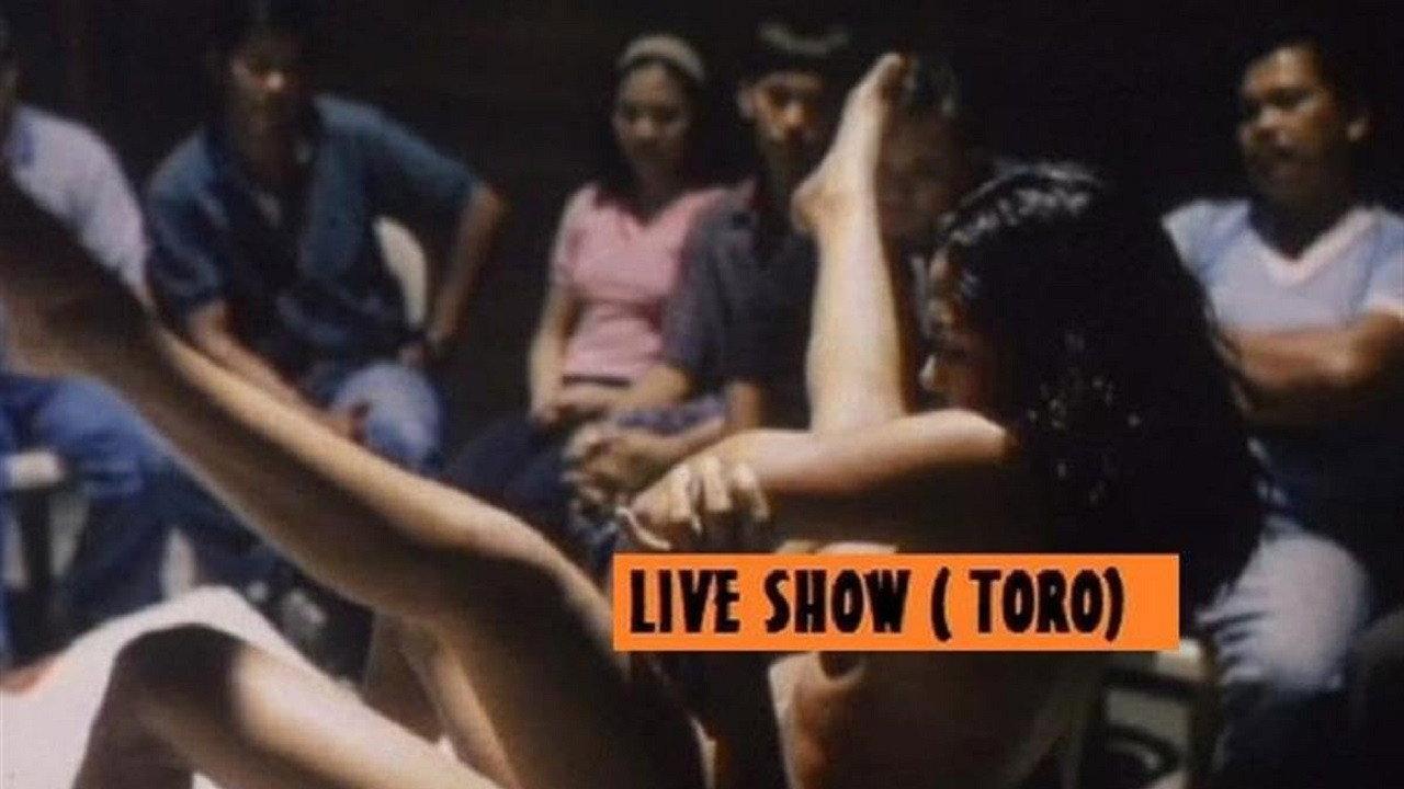 Live Show 2001 movie scene