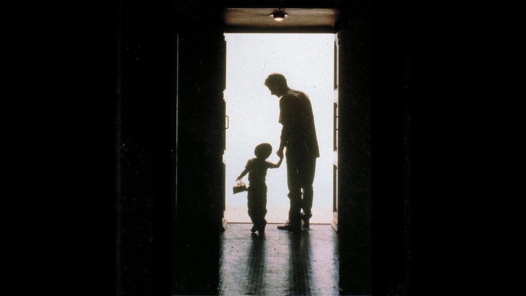 Io, Peter Pan 1990 movie scene