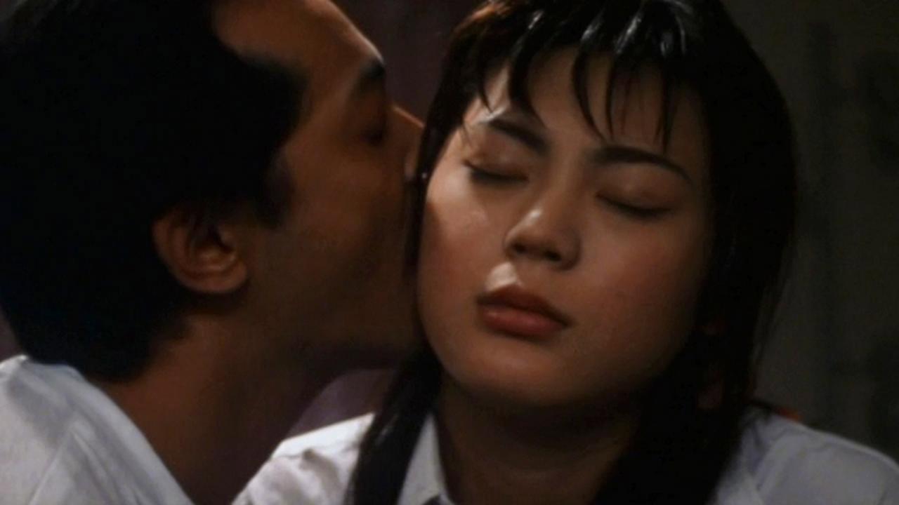 Perfect Education: 40 Days of Love 2001 movie scene