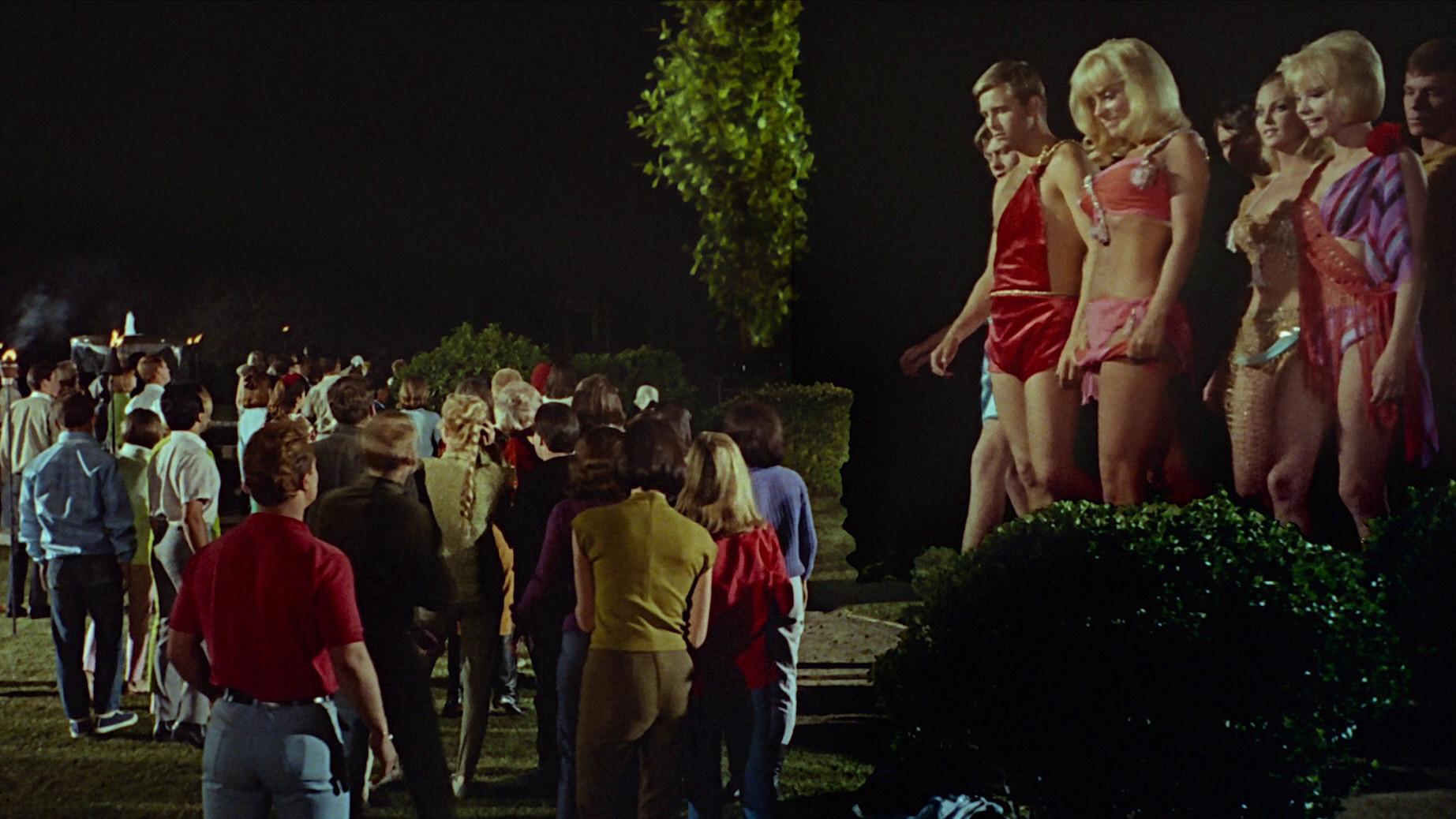 Village of the Giants 1965 movie scene