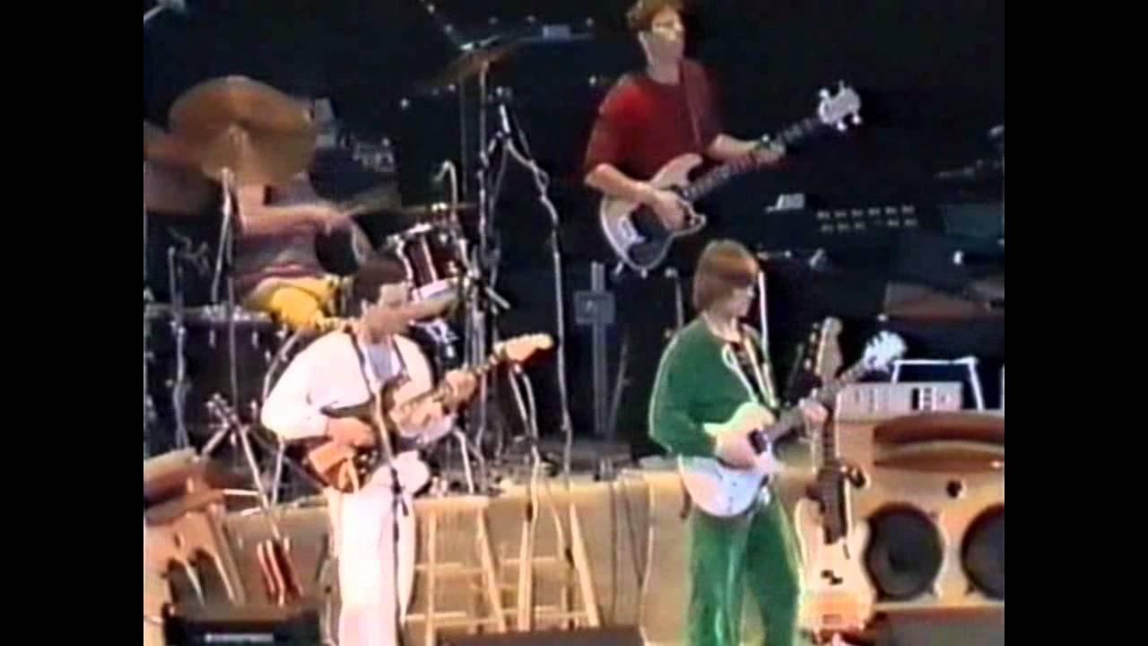 The Essential Mike Oldfield 1980 movie scene