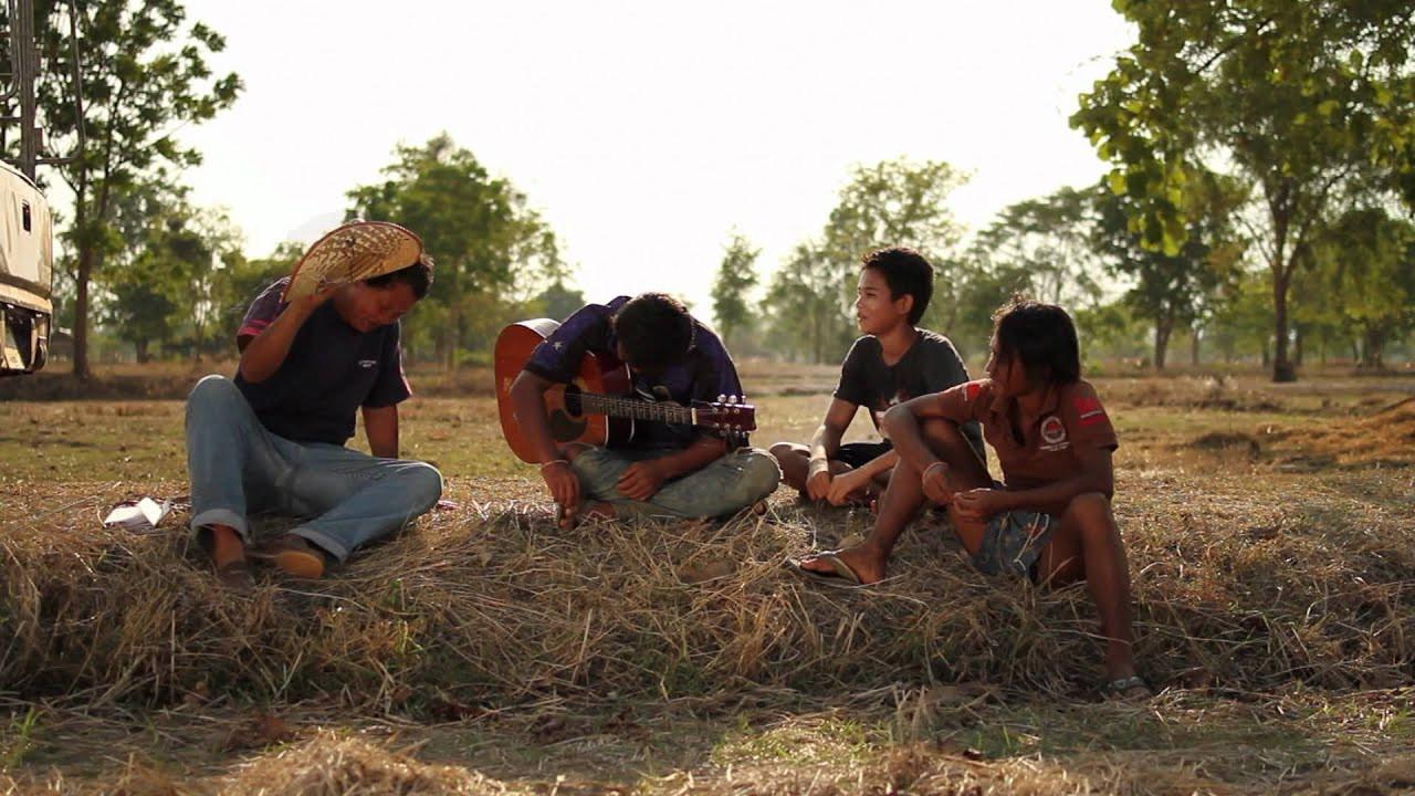 Poor People the Great 2011 movie scene
