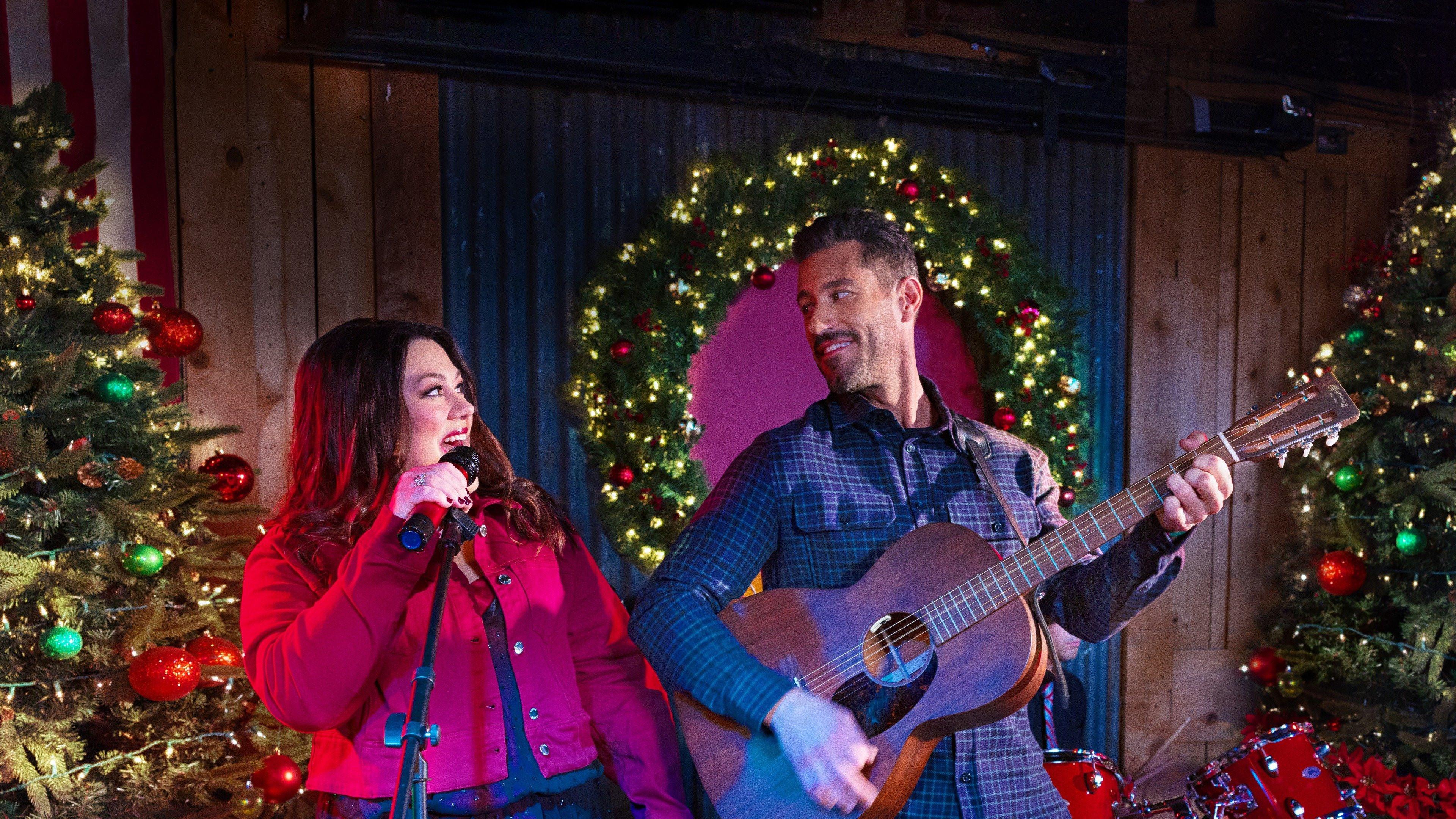 A Country Christmas Harmony 2022 movie scene