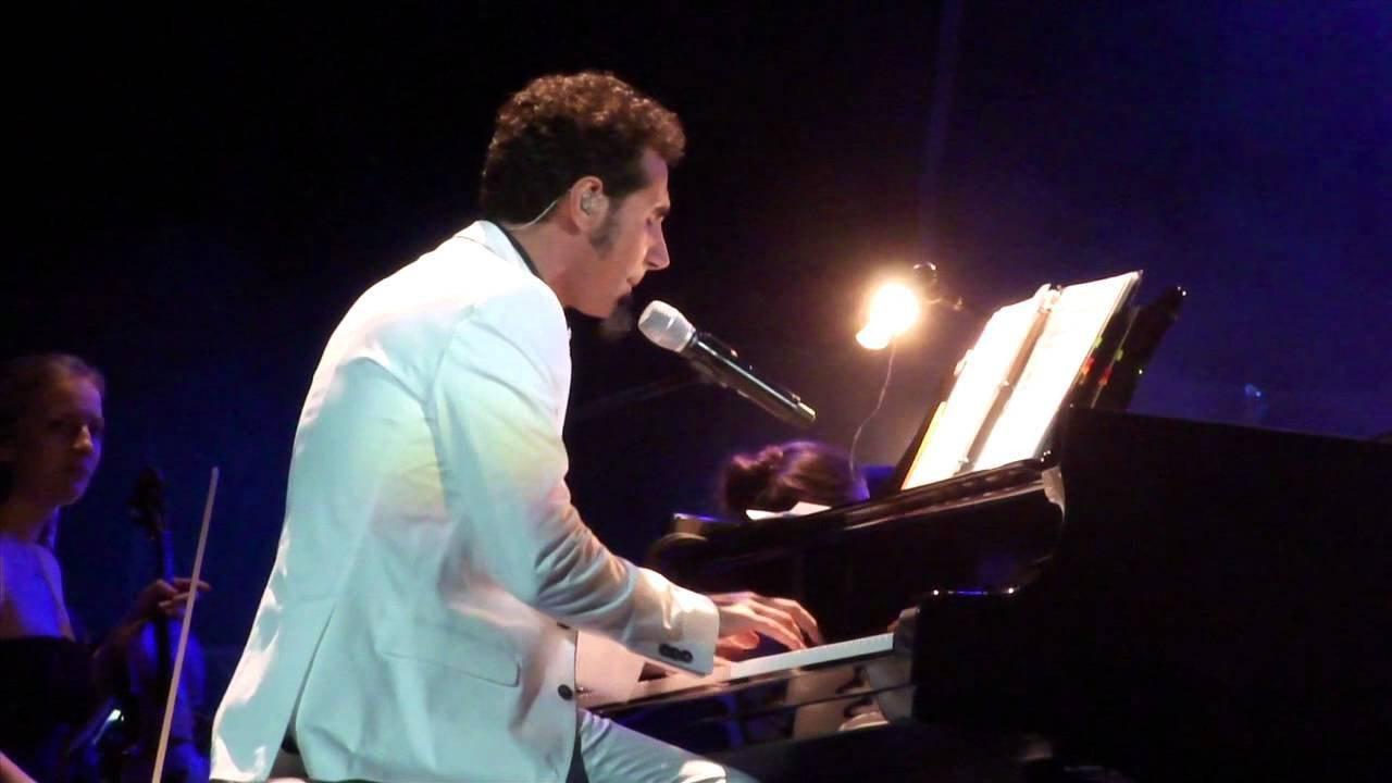 Serj Tankian - Elect The Dead Symphony 2010 movie scene