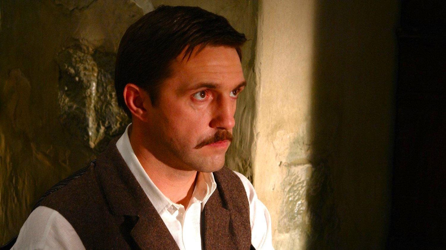 Kromov 2009 movie scene