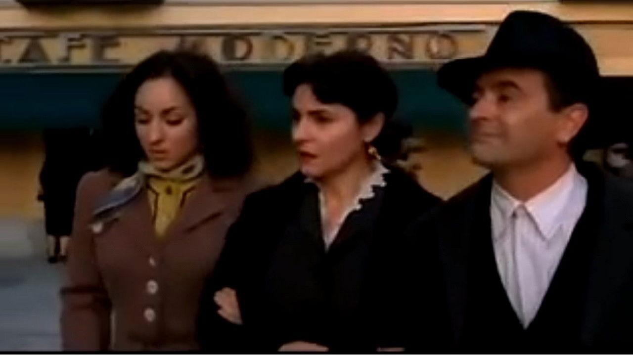 Lola: The Movie 2007 movie scene
