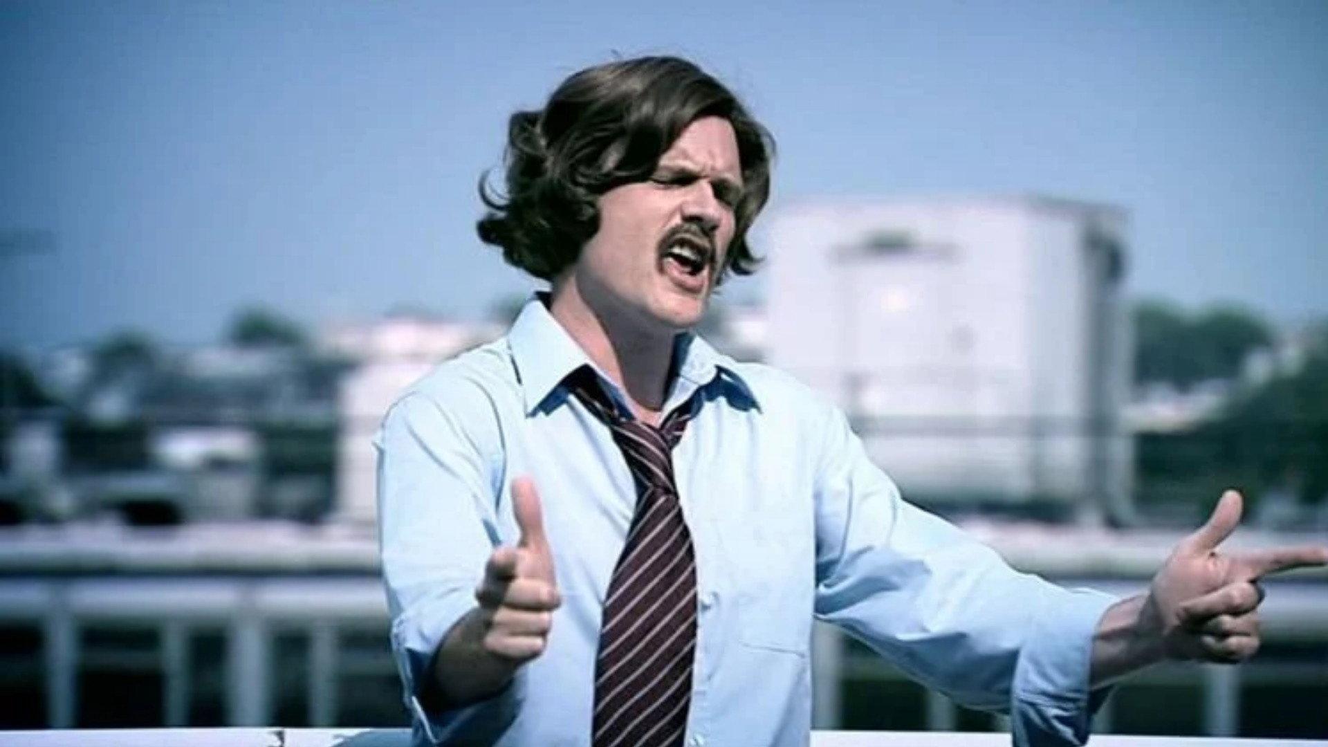 Harry Batt 2007 movie scene