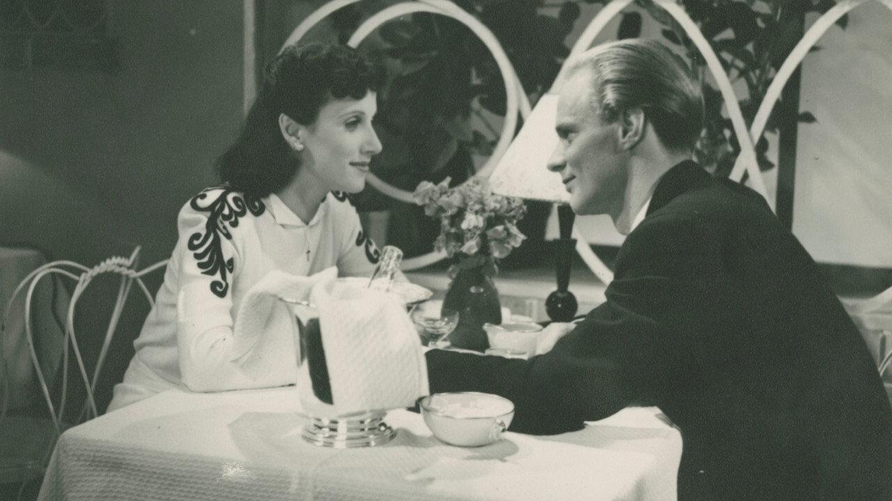 Take Care of Ulla 1942 movie scene