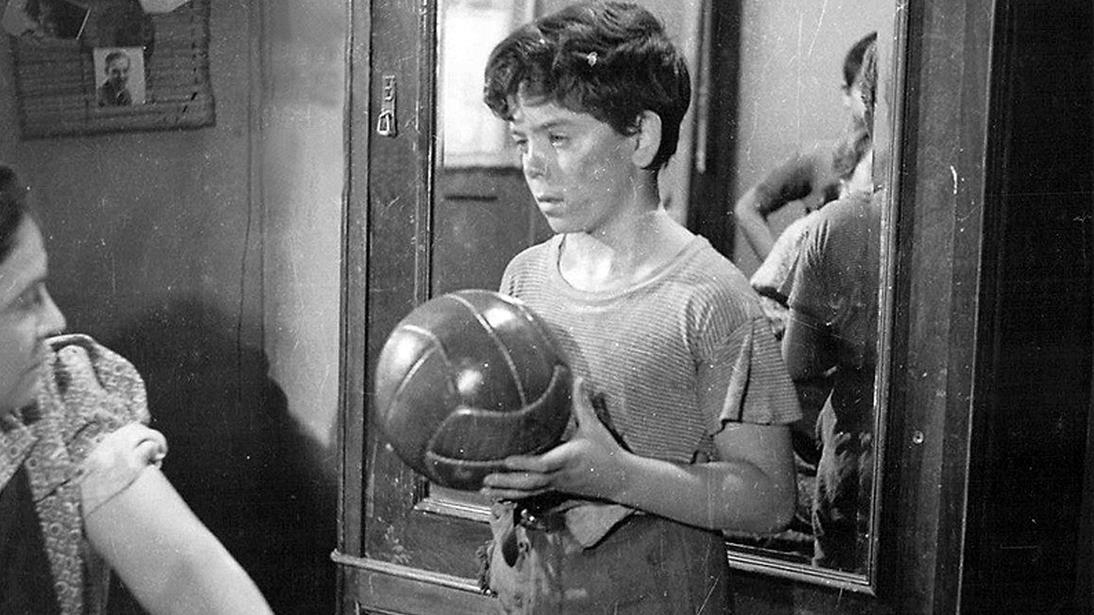 Pelota de trapo 1948 movie scene