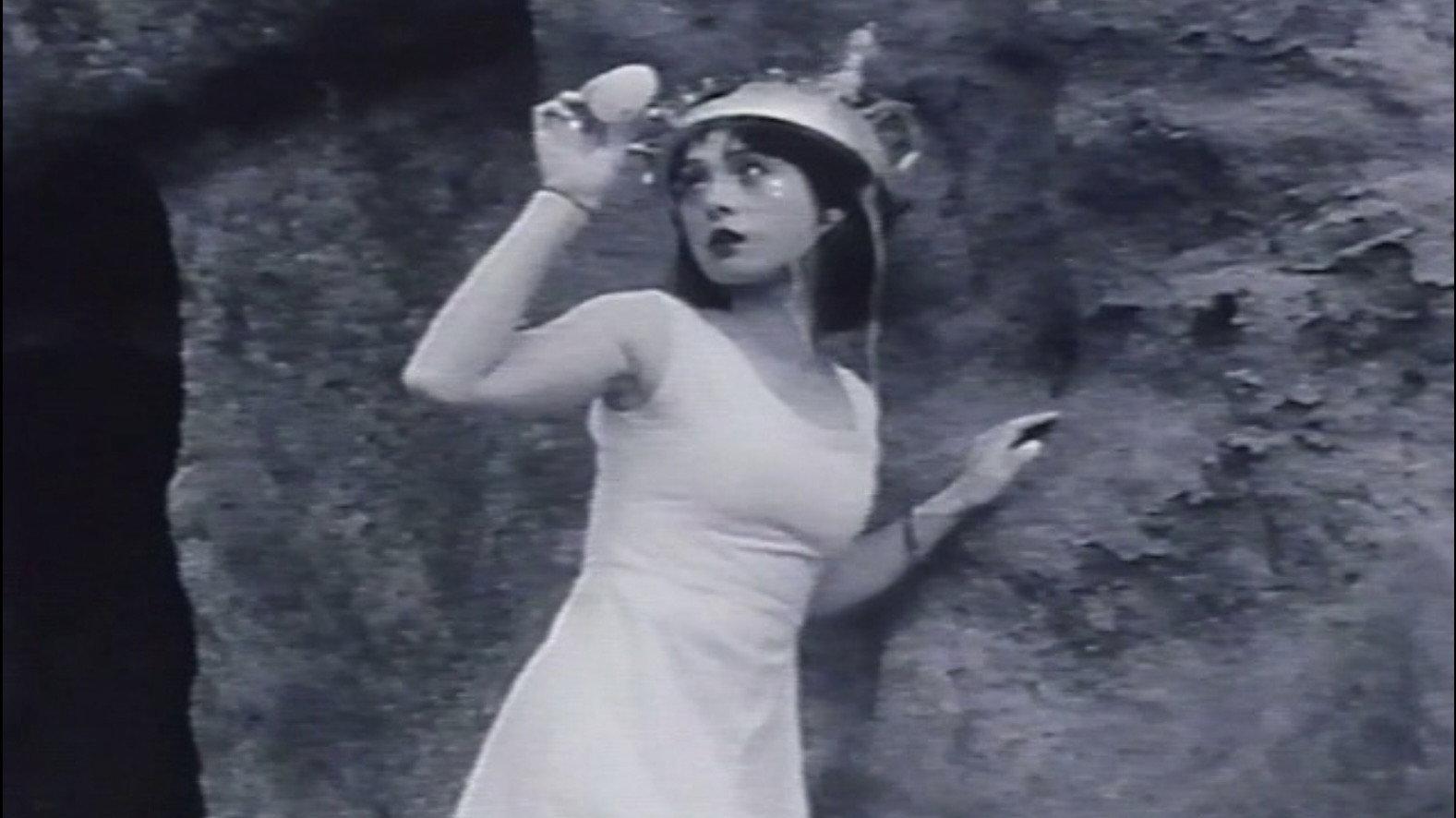 Un ange passe 1995 movie scene