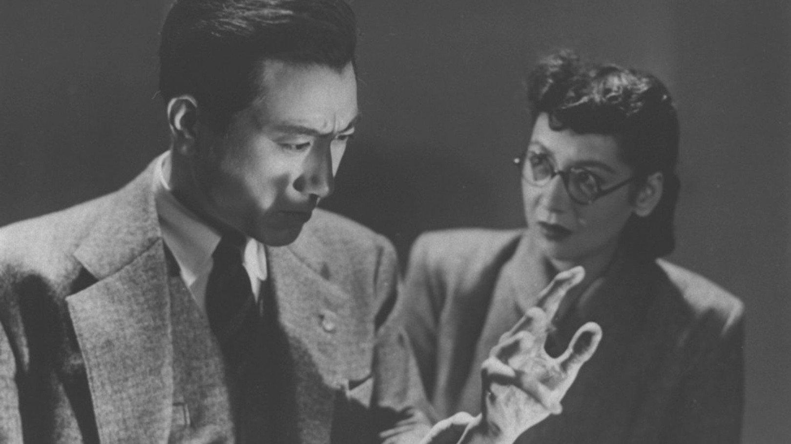 Three-Fingered Detective 1947 movie scene