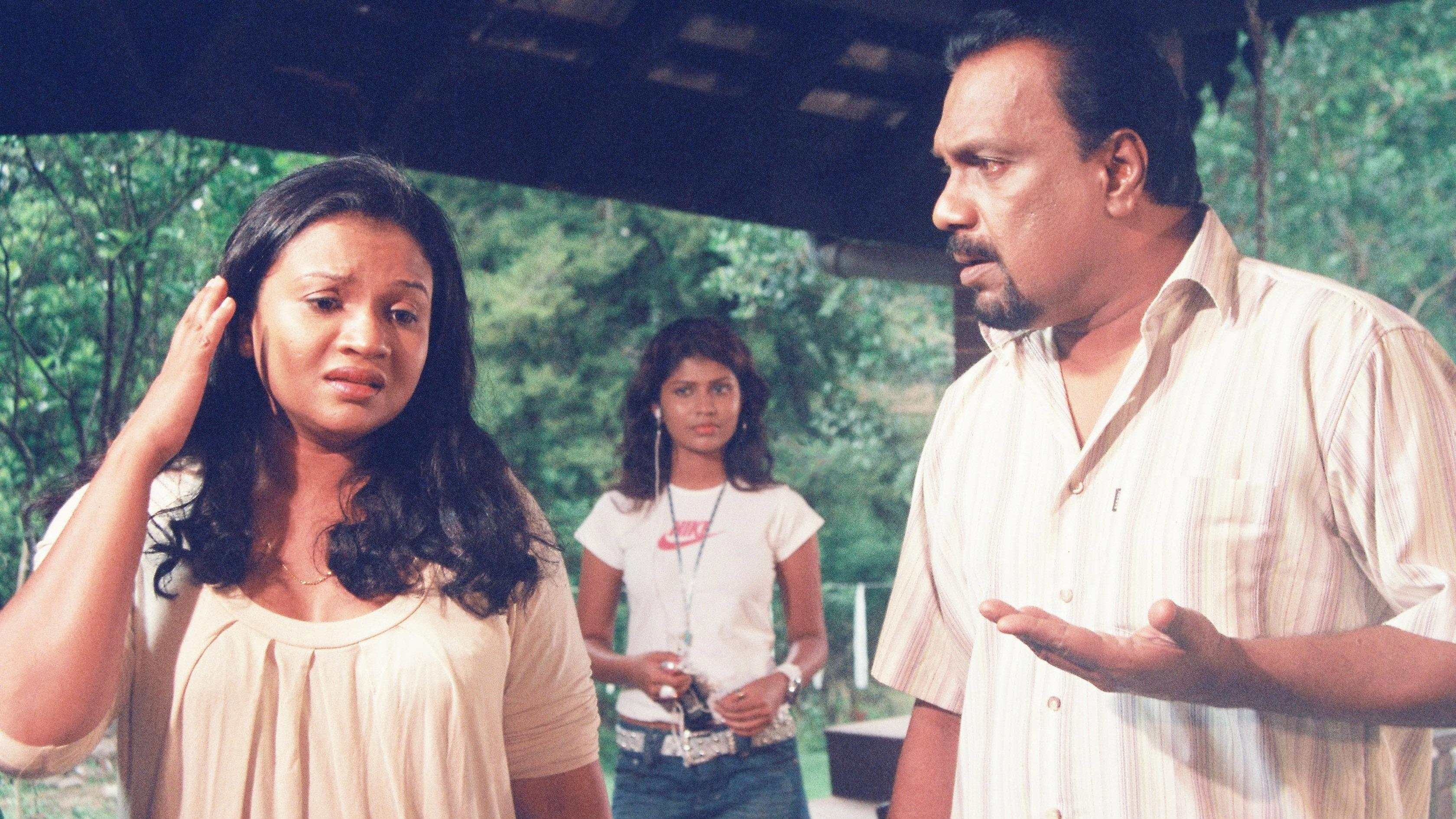 Api Marenne Na 2014 movie scene