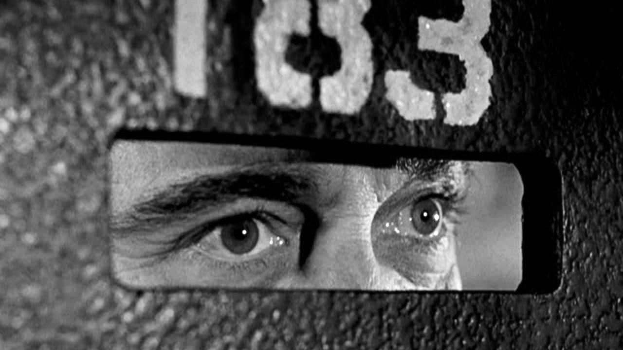 Inside the Walls of Folsom Prison 1951 movie scene