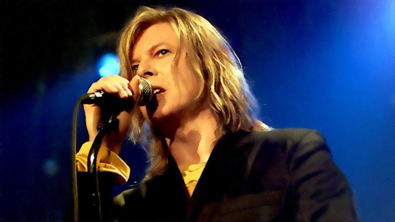 Bowie at the BBC 2000 movie scene