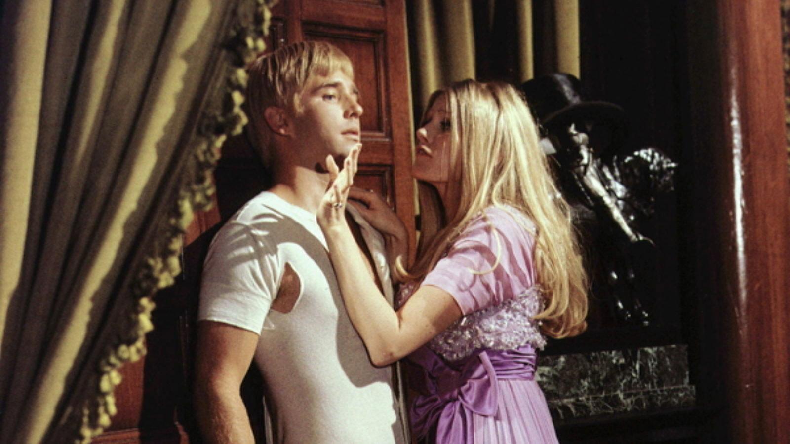 Gaily, Gaily 1969 movie scene