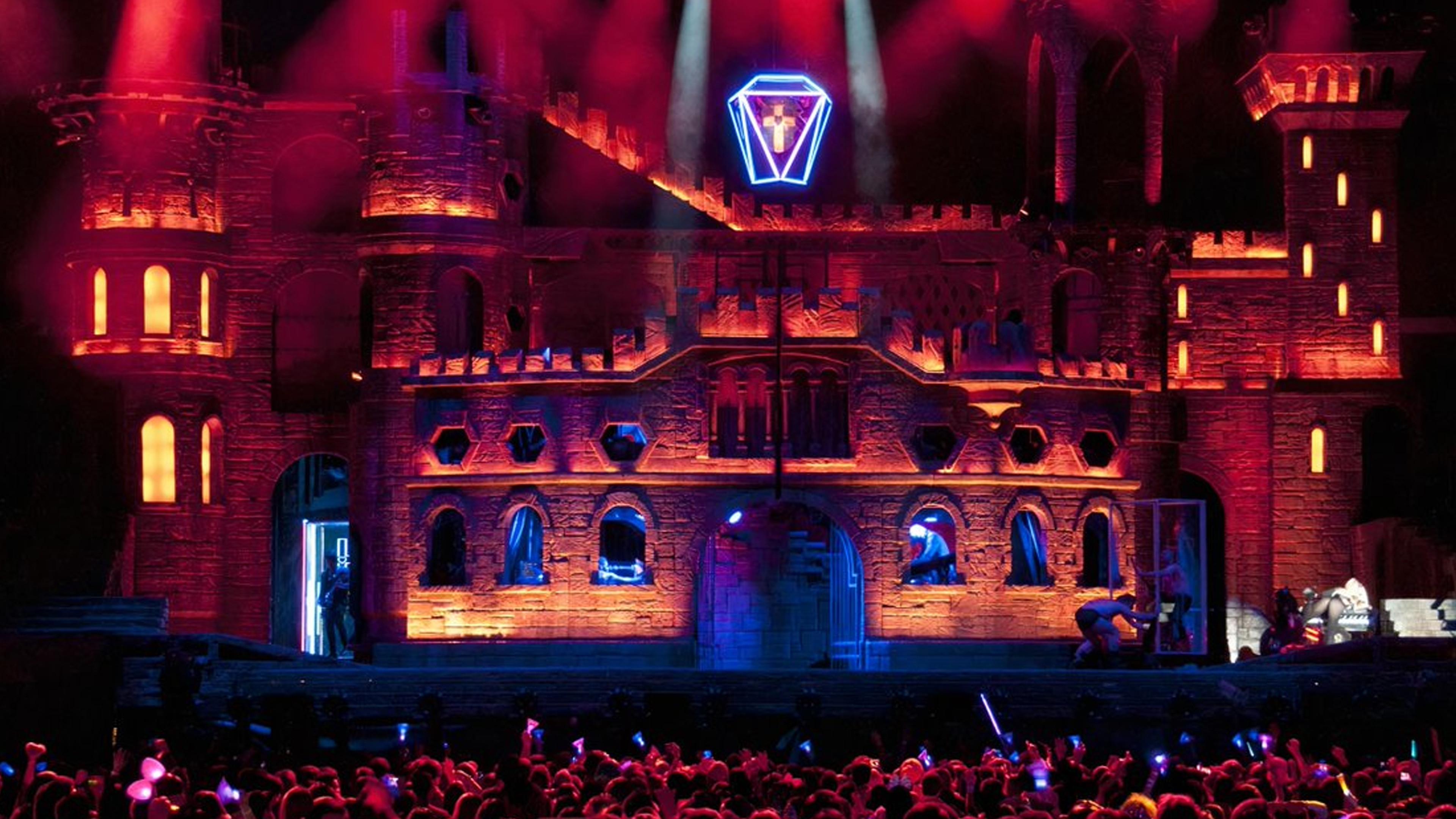 Lady Gaga: The Born This Way Ball 2013 movie scene