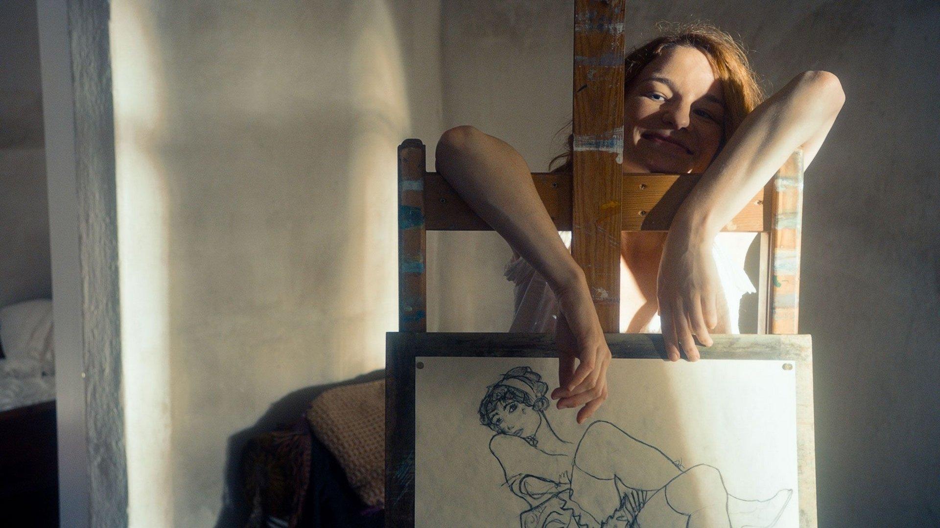 Egon Schiele: Death and the Maiden 2016 movie scene
