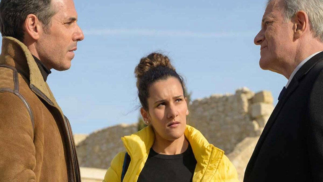 Meurtres sur les îles du Frioul 2022 movie scene