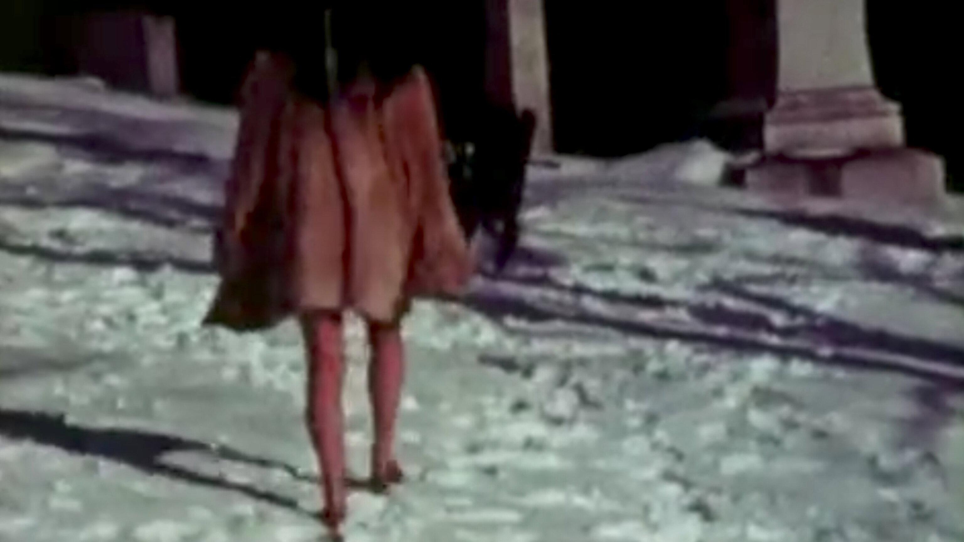 Requiem 1968 movie scene