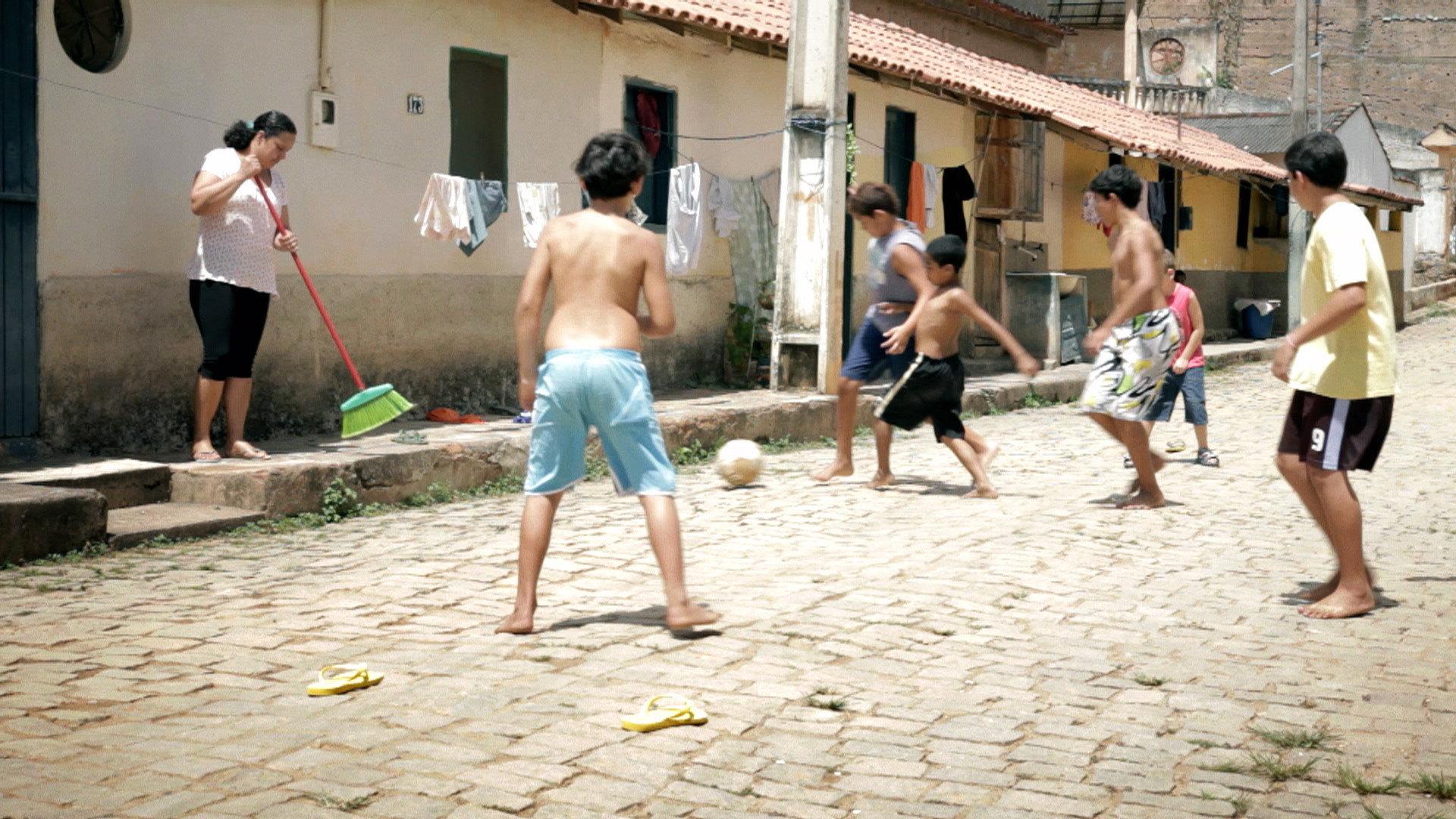 Os Lados da Rua 2012 movie scene