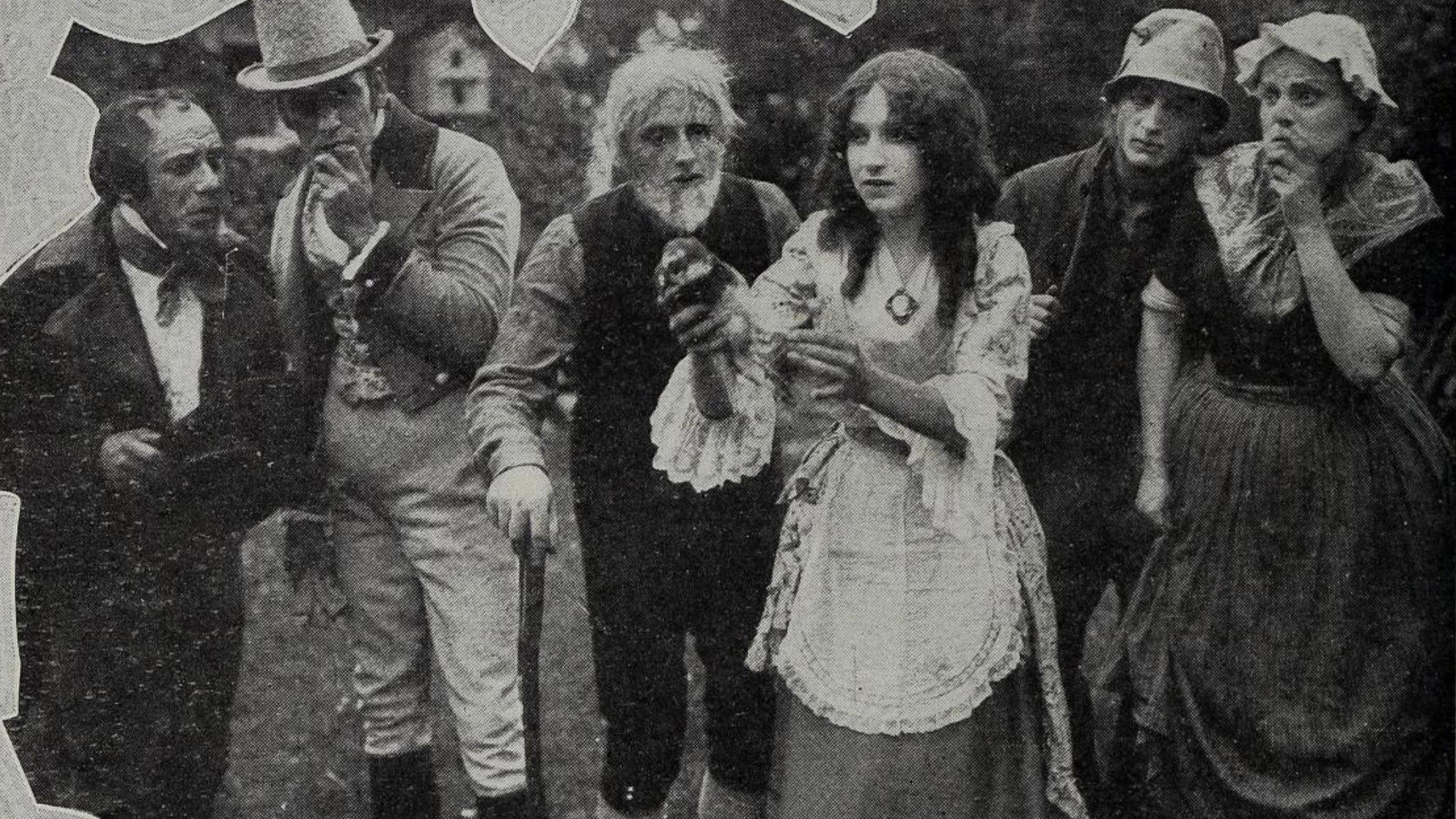 The Little Gluers 1912 movie scene