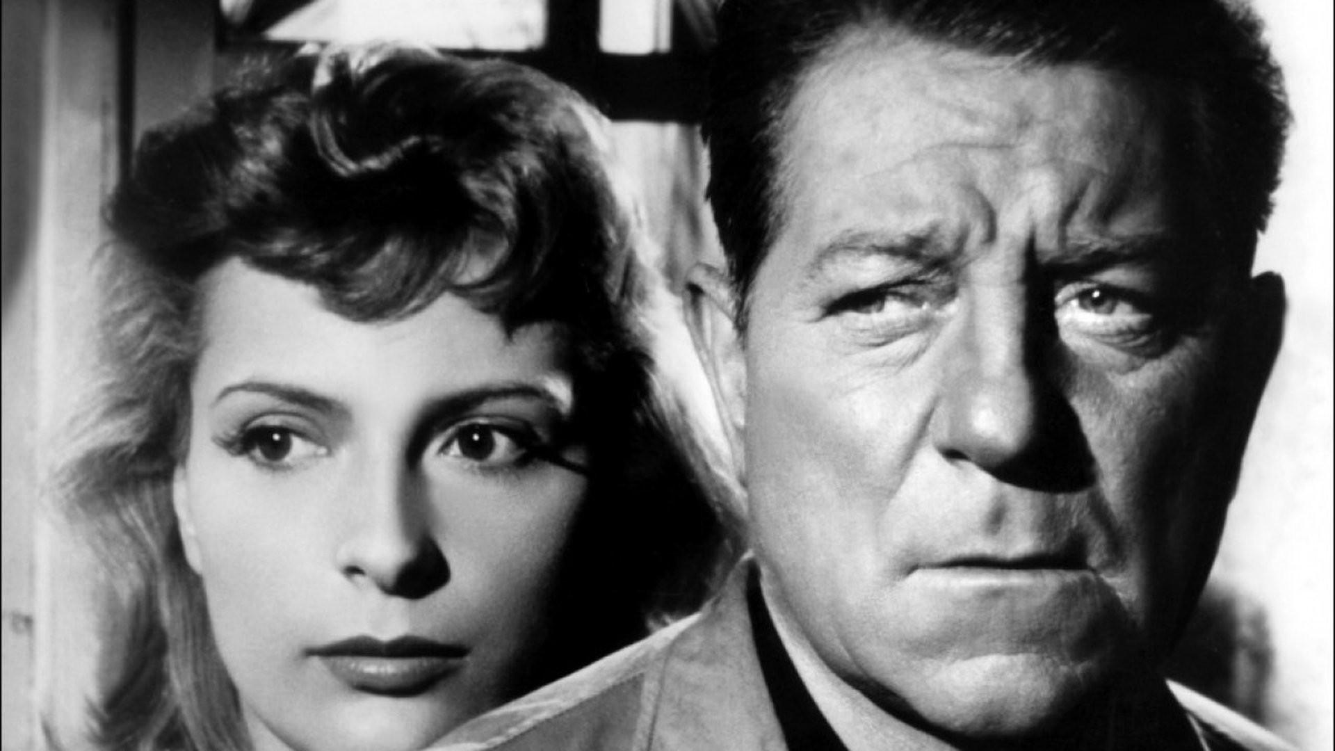 House on the Waterfront 1955 movie scene
